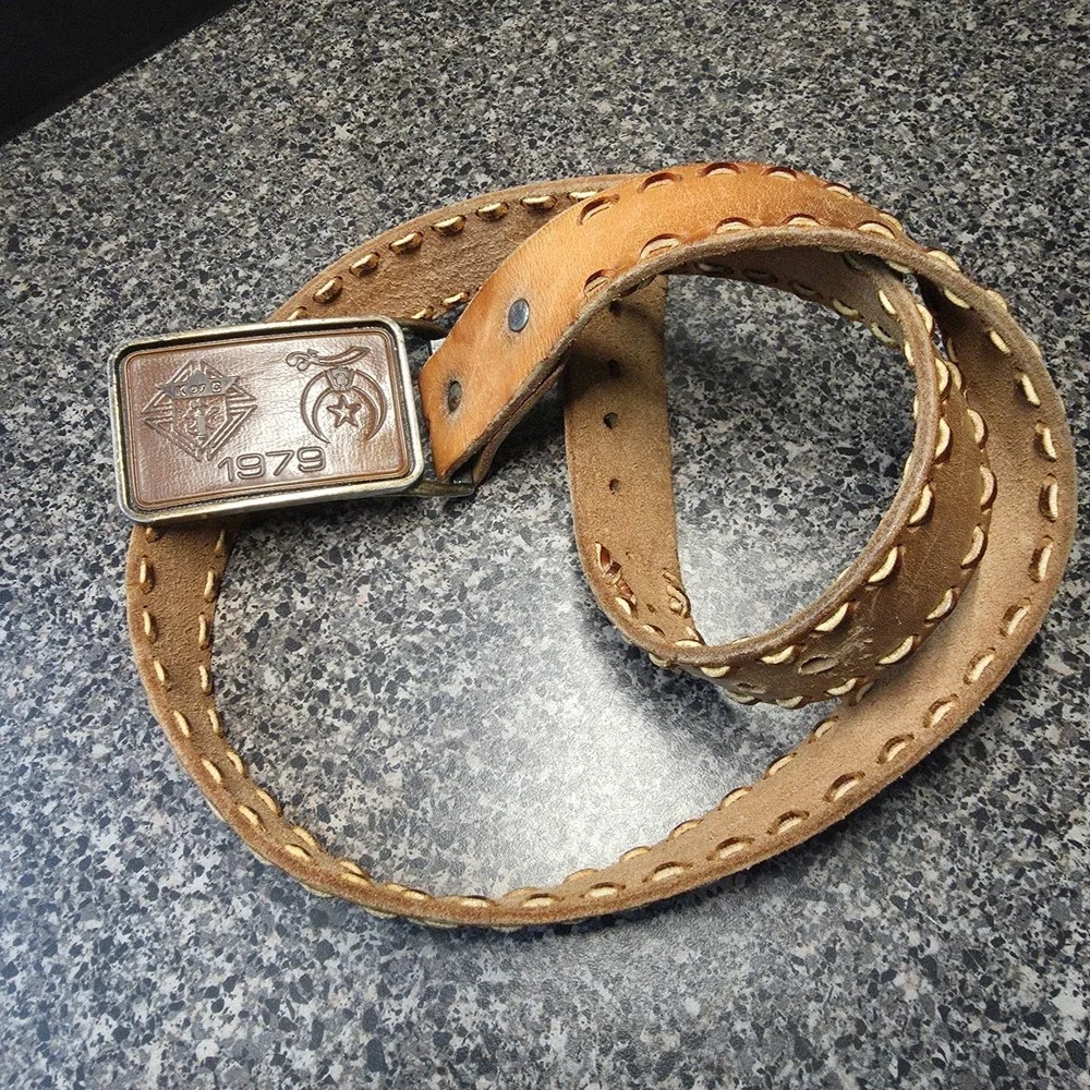 Knights of Columbus 1979 Leather Belt Men's 42 Brown Hand Stitched‎ Vintage